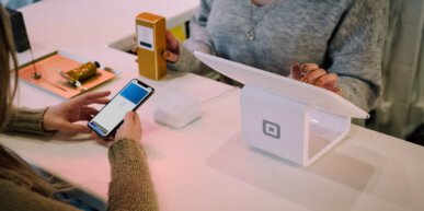 Contactloos betalen met je smartphone is wel zo veilig Contactloos betalen met je smartphone is wel zo veilig